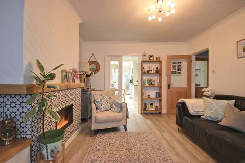 3 bedroom terraced house for sale, Baynard Avenue, Cottingham