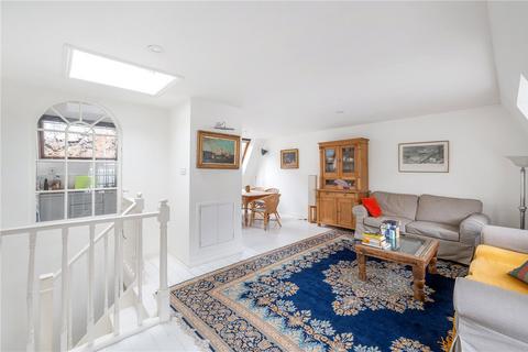 undefined, St. Lukes Mews, Notting Hill, London, W11