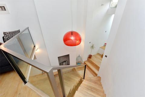 2 bedroom maisonette for sale, Penzance Place, Holland Park, London, W11