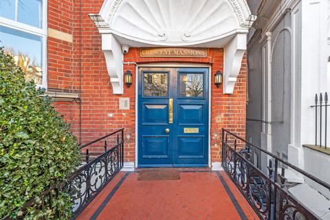 2 bedroom flat for sale, Crescent Mansions, Elgin Crescent, London, W11