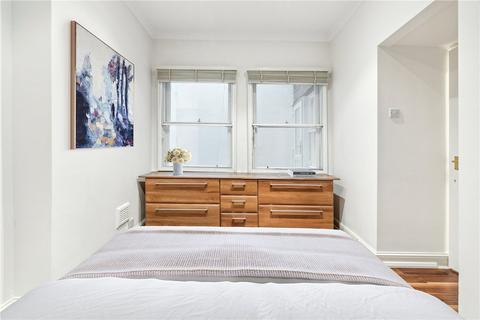 3 bedroom flat for sale, Clanricarde Gardens, Notting Hill, W2
