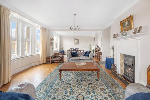 4 bedroom flat for sale, Moscow Road, London, W2