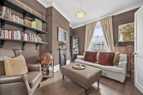 1 bedroom flat for sale, Meeting House Lane, London, SE15
