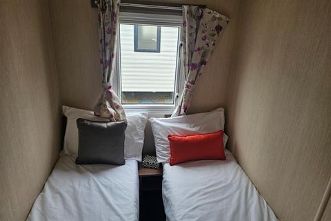 undefined, Stanford Bishop WR6