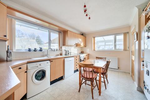 2 bedroom bungalow for sale, Battery Hill, Winchester, Hampshire, SO22