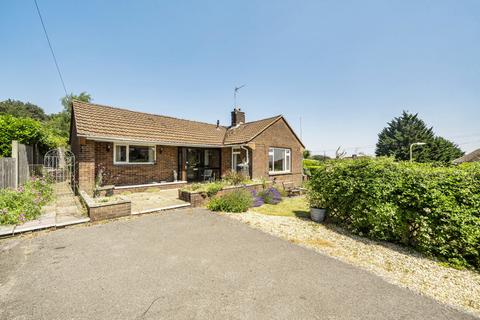 2 bedroom bungalow for sale, Battery Hill, Winchester, Hampshire, SO22