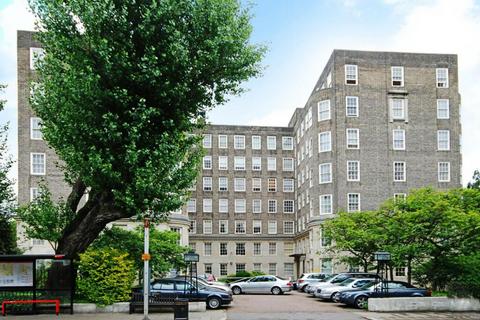 3 bedroom apartment to rent, Circus Road, London NW8
