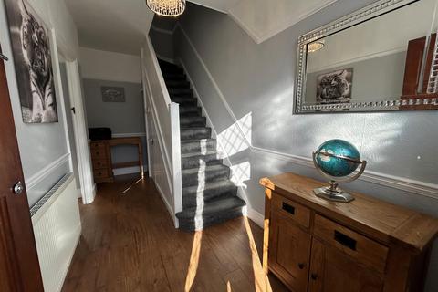 undefined, Middleton Avenue, London