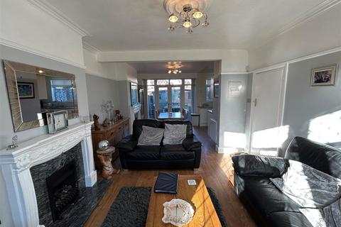 undefined, Middleton Avenue, London
