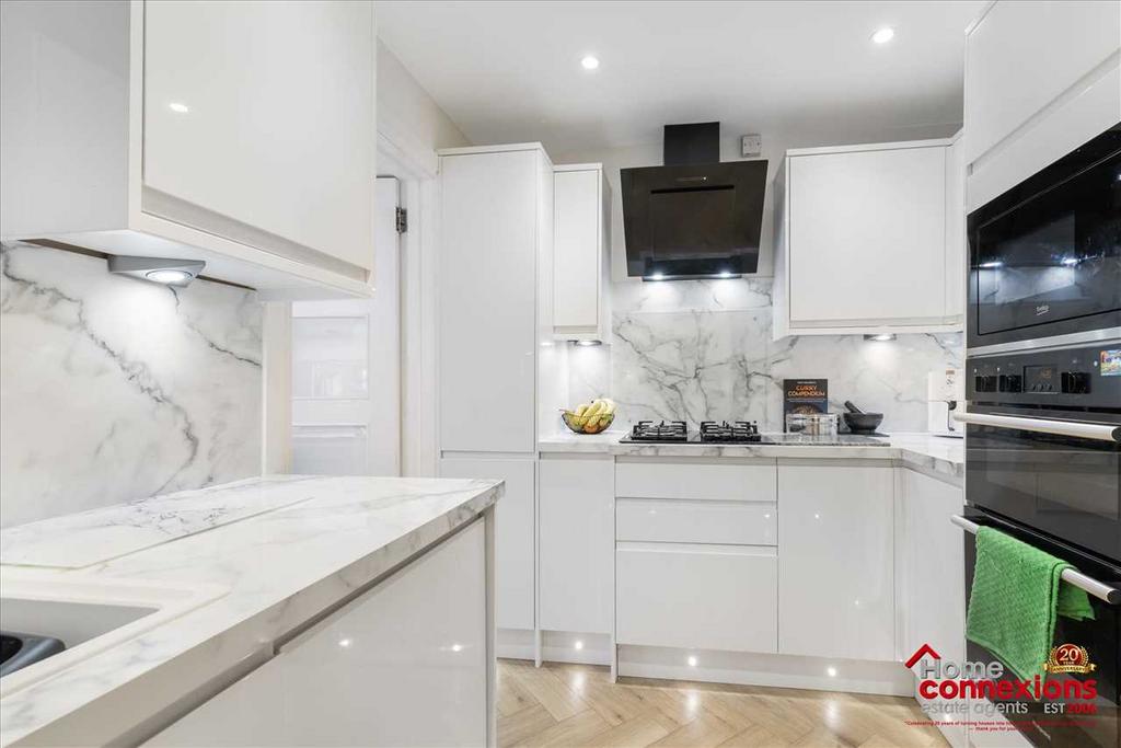 Kitchen (3)