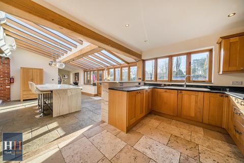 7 bedroom detached house for sale, Church End, Sherfield-on-Loddon RG27