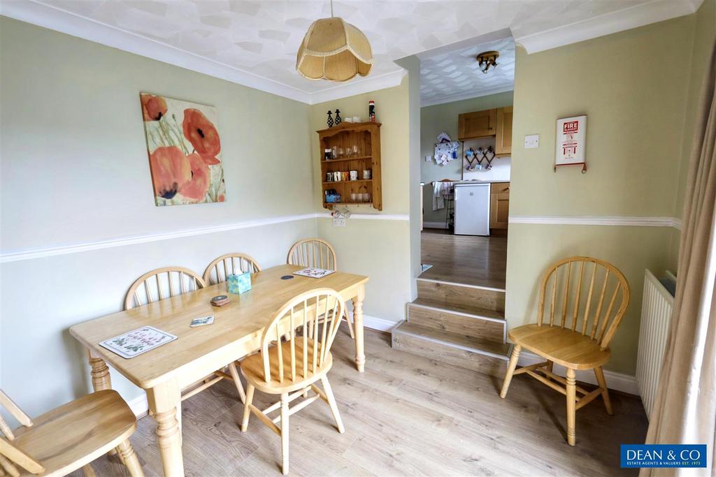 Breakfast room