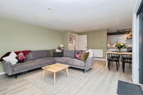 2 bedroom flat for sale, Whimberry Way, Withington, Manchester, Greater Manchester, M20
