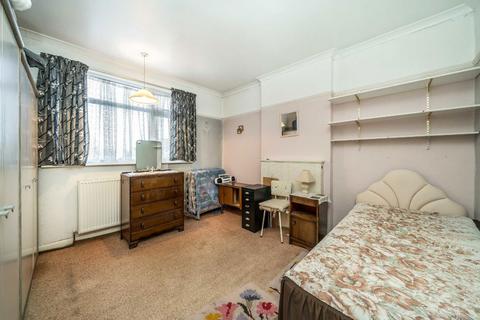 3 bedroom terraced house for sale, Meadfoot Road, London
