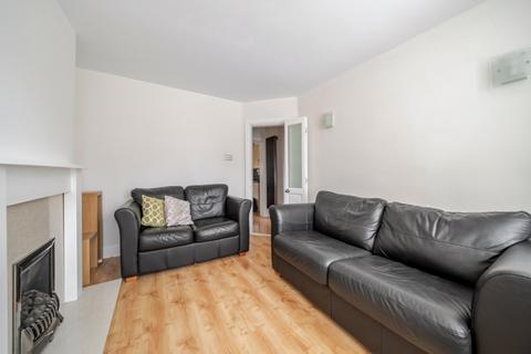2 bedroom semi-detached house for sale, Brading Avenue, Grantham, Lincolnshire, NG31
