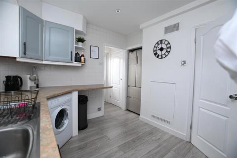 undefined, Harvest Road, Canvey Island SS8