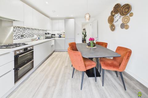 undefined, Fairlawn Crescent, Greenhithe, Kent, DA9