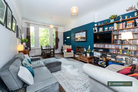 2 bedroom flat for sale, Brondesbury Road, Queens Park, NW6