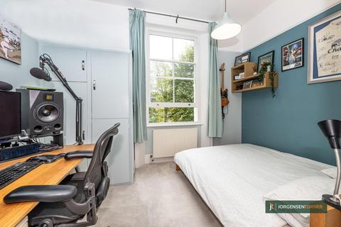 2 bedroom flat for sale, Brondesbury Road, Queens Park, NW6