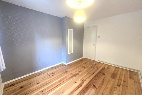 1 bedroom flat for sale, Ascot Court, Aldershot GU11