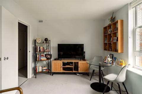 1 bedroom apartment for sale, Pier House, 31 Cheyne Walk, Chelsea, SW3