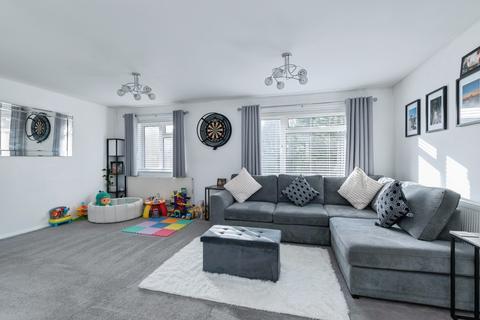 2 bedroom flat for sale, Gibson Road, POOLE, Dorset, BH17