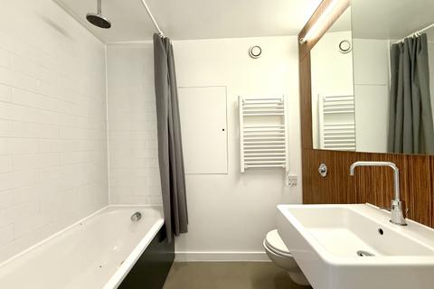 2 bedroom apartment for sale, Sylvia Tower, 3towers, Manchester M40