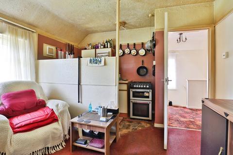 2 bedroom maisonette for sale, Edward Road, Christchurch, Dorset, BH23