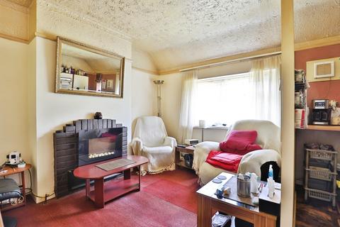 2 bedroom maisonette for sale, Edward Road, Christchurch, Dorset, BH23