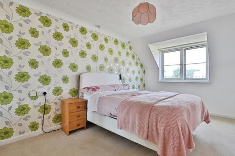 1 bedroom flat for sale, Regency Crescent, CHRISTCHURCH, Dorset, BH23