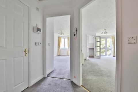 1 bedroom flat for sale, Stour Road, Christchurch, BH23