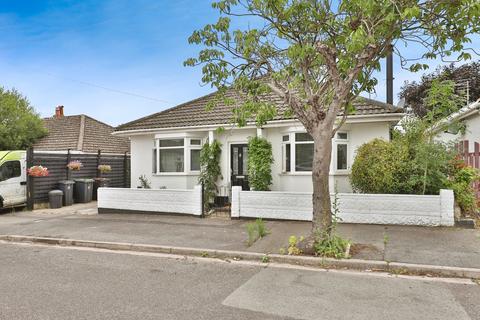 Stroud Park Avenue, Christchurch, Dorset, BH23