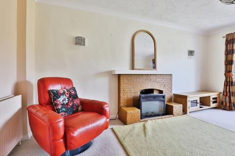 2 bedroom flat for sale, Stroud Lane, Christchurch, Dorset, BH23