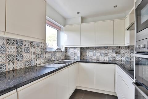 2 bedroom flat for sale, Stroud Lane, Christchurch, Dorset, BH23