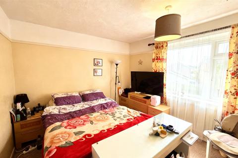 4 bedroom semi-detached house for sale, Sydney Road, Christchurch, Dorset, BH23