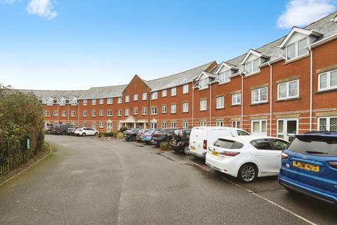 2 bedroom flat for sale, Regency Crescent, Christchurch, Dorset, BH23