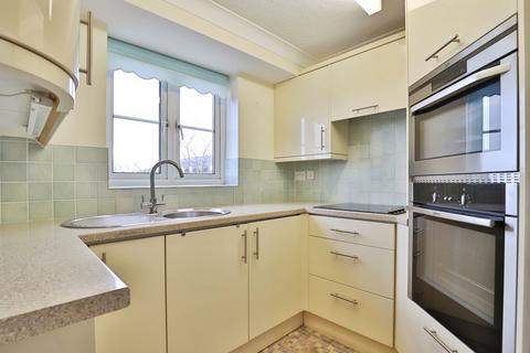 2 bedroom flat for sale, Regency Crescent, Christchurch, Dorset, BH23