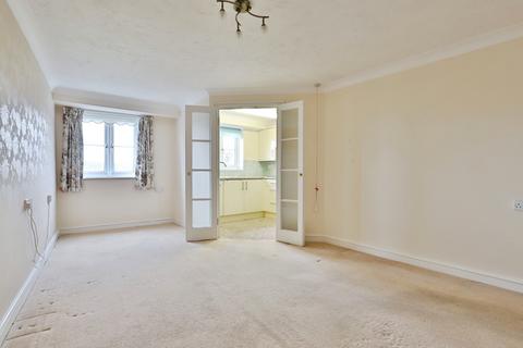 2 bedroom flat for sale, Regency Crescent, Christchurch, Dorset, BH23
