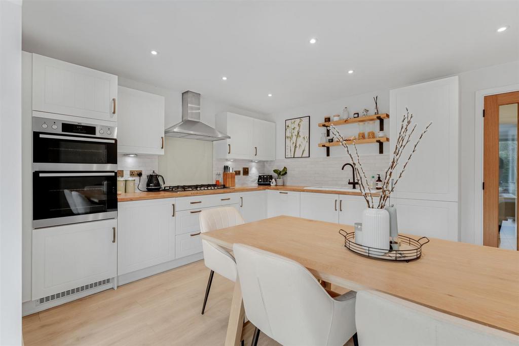 Kitchen area