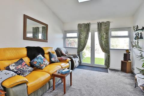 3 bedroom detached house for sale, Hood Crescent, WALLISDOWN, Bournemouth, Dorset, BH10