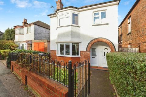 Green Road, CHARMINSTER, Bournemouth, Dorset, BH9