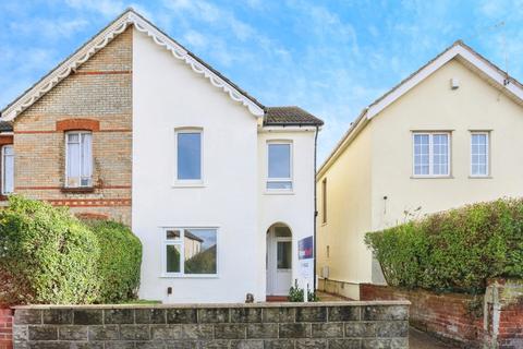 1 bedroom flat for sale, Kinson Road, ENSBURY PARK, Bournemouth, Dorset, BH10