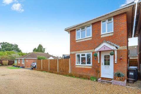 3 bedroom detached house for sale, Widget Close, ENSBURY PARK, Bournemouth, Dorset, BH11