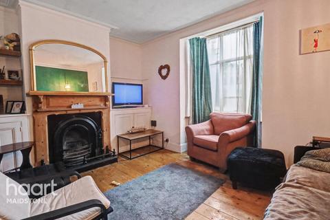 3 bedroom semi-detached house for sale, Lower Fant Road, Maidstone