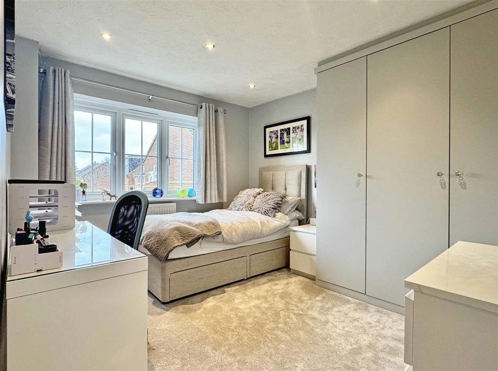 Bedroom 3.jpg