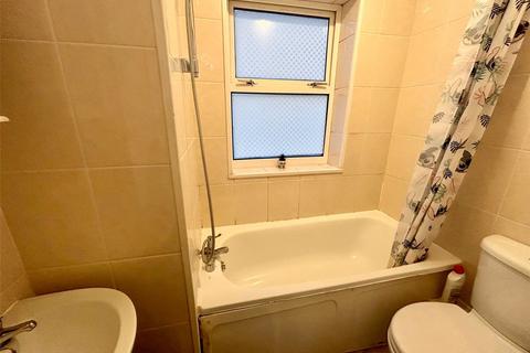 2 bedroom flat for sale, Christchurch Road, Bournemouth, Dorset, BH1