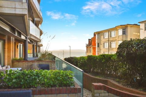 2 bedroom flat for sale, Marina Close, BOURNEMOUTH, Dorset, BH5