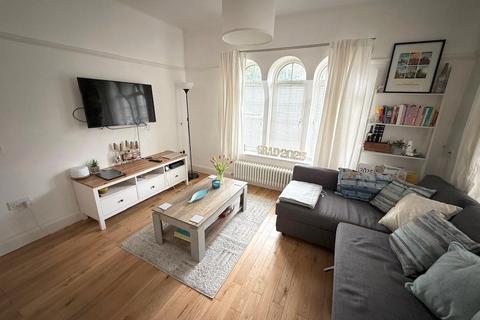 2 bedroom flat for sale, Sea Road, Boscombe, Bournemeouth, Dorset, BH5
