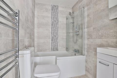 2 bedroom flat for sale, Christchurch Road, BOURNEMOUTH, Dorset, BH1