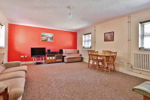 1 bedroom flat for sale, Knyveton Road, Bournemouth, Dorset, BH1